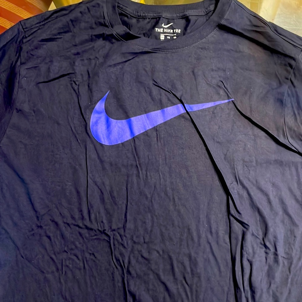 Nike T-shirt